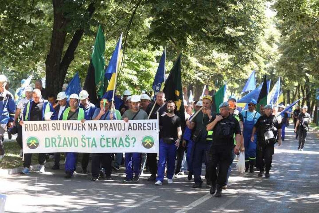 Neće nas slomiti, pružat ćemo otpor do zadnjeg – poručuju rudari